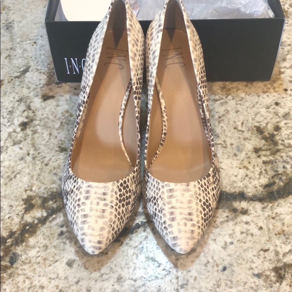INC Women’s Shoes Size 9 NWT